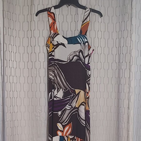 Sleeveless assymetrical dress - Picture 1 of 5